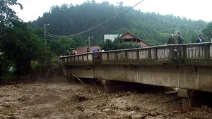 Avertizări hidrologice, ca urmare a depăşirii cotelor Bârladului
