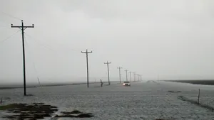 Alerta meteo este dublată de un cod portocaliu de inundaţii în 22 de judeţe