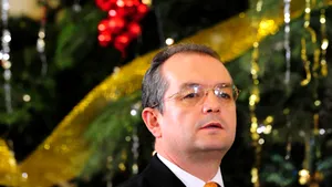 Emil Boc şi-a petrecut prima zi de Crăciun la casa părintească din Răchiţele