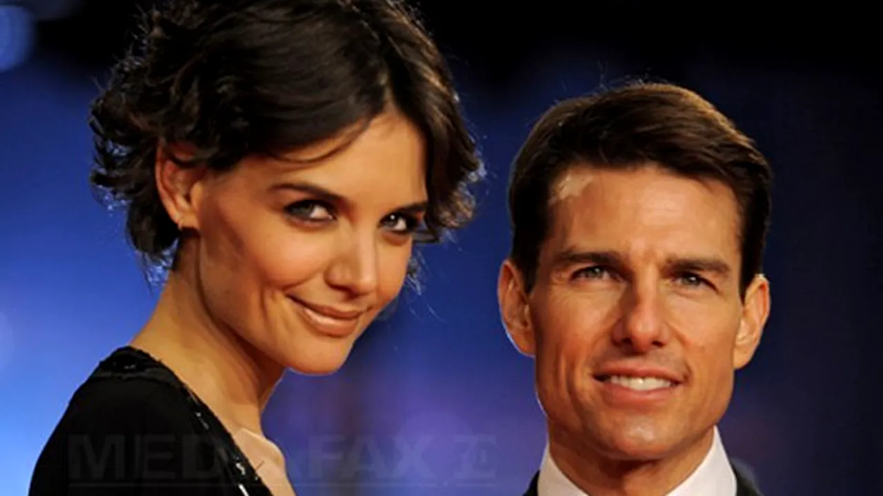 Katie Holmes şi Tom Cruise locuiesc în case separate