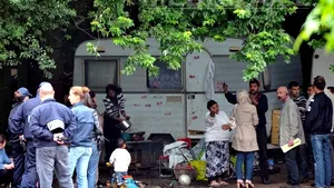 Primarul din Nisa îndeamnă la 