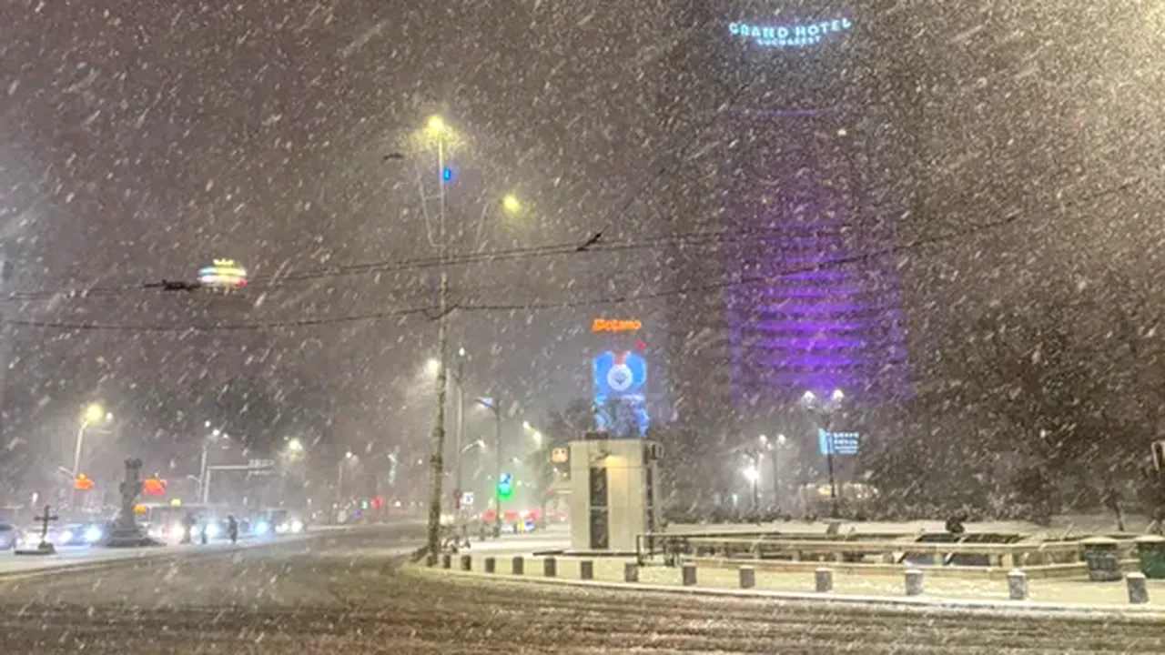 Cod roșu de ninsoare în București și Ilfov: stratul de zăpadă ar putea depăși 50 de centimetri