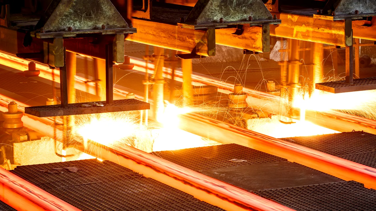 Experţii financiari avertizează: Noile taxe ale lui Trump pe oţel şi aluminiu vor scumpi metalele 