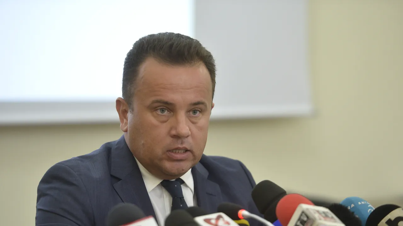 Ministrul Liviu Pop: Ucrainenii au propus să se studieze 80% în română la clasele 1-4, procentul urmând să scadă la clasele 5-6