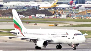 Pasageri ai unui zbor al companiei Bulgaria Air, evacuaţi în urma unei 