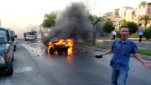 Explozie în apropierea unei maşini de poliţie din Istanbul