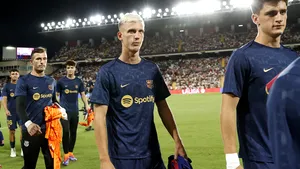 La Liga i-a retras pe Dani Olmo şi Pau Victor din lotul Barcelonei