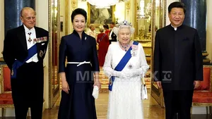 Guardian: Decizia de a permite Chinei să construiască centrale nucleare în Marea Britanie este o nebunie