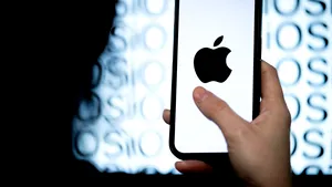 WSJ: Apple a ajuns la un acord preliminar cu Intel privind producția de cipuri