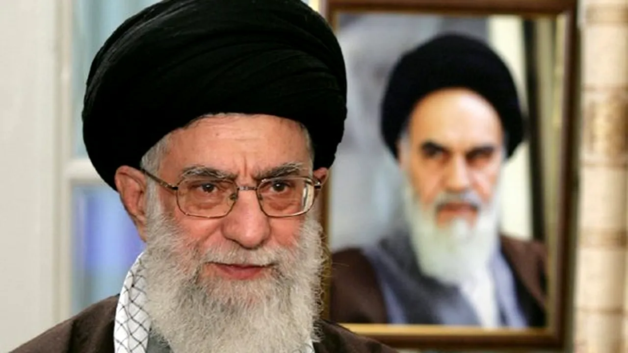 Ali Khamenei refuză accesul marilor puteri la instalaţii militare şi cercetători în domeniul nuclear