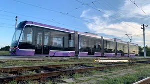 Un tramvai proiectat pentru Primăria Timişoara este premiat pentru inovaţie tehnologică la nivel european. Câte teste trebuie să treacă un tramvai înainte de a fi pus în circulaţie?