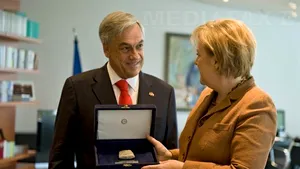 Slogan cu conotaţii naziste, folosit de preşedintele chilian în cursul vizitei în Germania