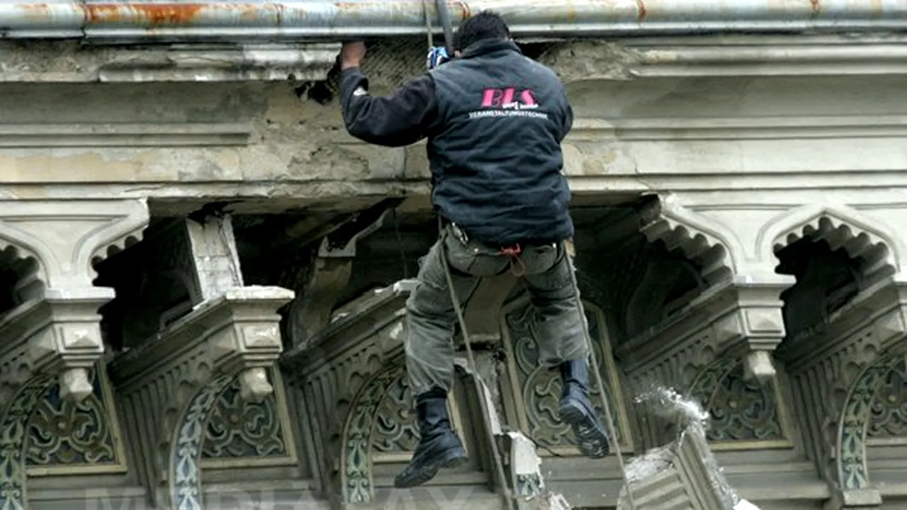 Romanian Govt To Punish Homeowners Who Refuse To Repair Their Degraded Buildings