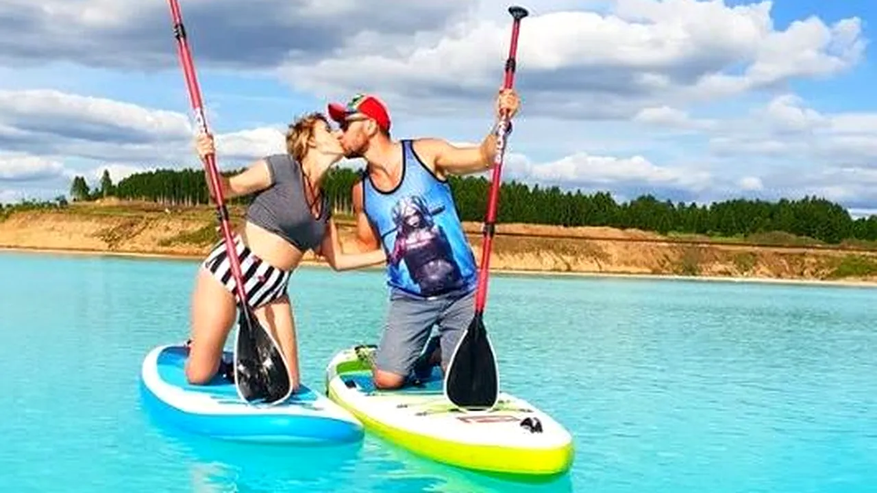 „Influencerii” de pe Instagram, înnebuniţi după Lacul „Maldive” din Siberia. Avertismentul unei companii din apropiere | FOTO
