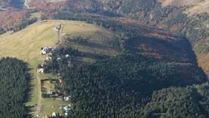 Udrea: Trebuie găsiţi parteneri privaţi pentru proiectul turistic din Parâng