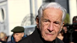 Ultim omagiu pentru Sergiu Nicolaescu: Actori şi prieteni îşi iau rămas bun de la regizor la Cercul Militar Naţional