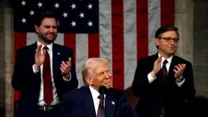 Trump apără politica tarifelor, în ciuda opoziției Wall Street