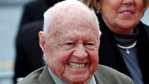 Actorul Mickey Rooney va fi înmormântat în Hollywood Forever Cemetery, din Los Angeles