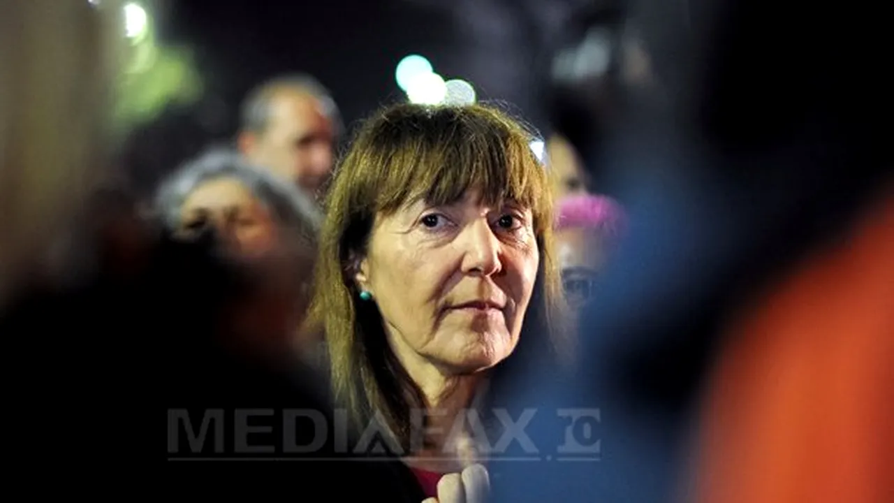 Macovei a anunţat înfiinţarea Asociaţiei M10, proiect civic care precede un viitor partid