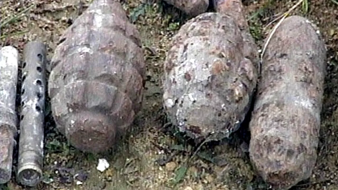 Braşov: Aproximativ 160 de grenade din Primul Război Mondial, găsite în timpul unor lucrări