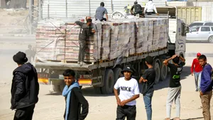 Israelul permite intrarea a 600 de camioane cu ajutor umanitar în Fâșia Gaza, prin punctul de frontieră Rafah