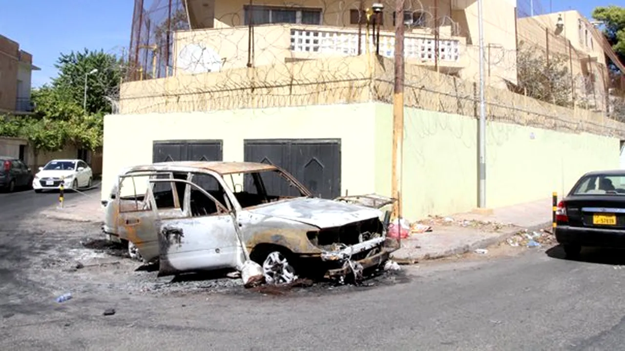 Rusia a evacuat personalul ambasadei din Tripoli