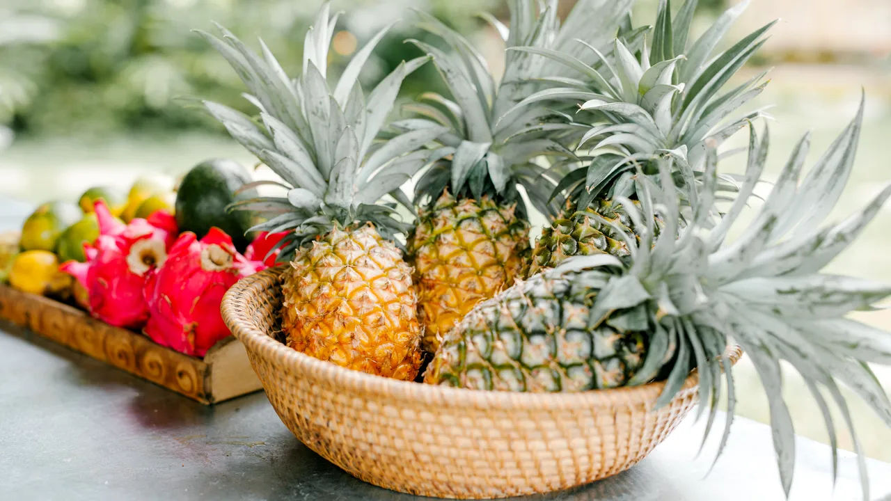 Idei de deserturi festive cu fructe exotice (P)