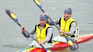 Petronela Borha şi Elena Meroniac, medalie de argint la kaiac dublu 500 metri la CE din Cehia