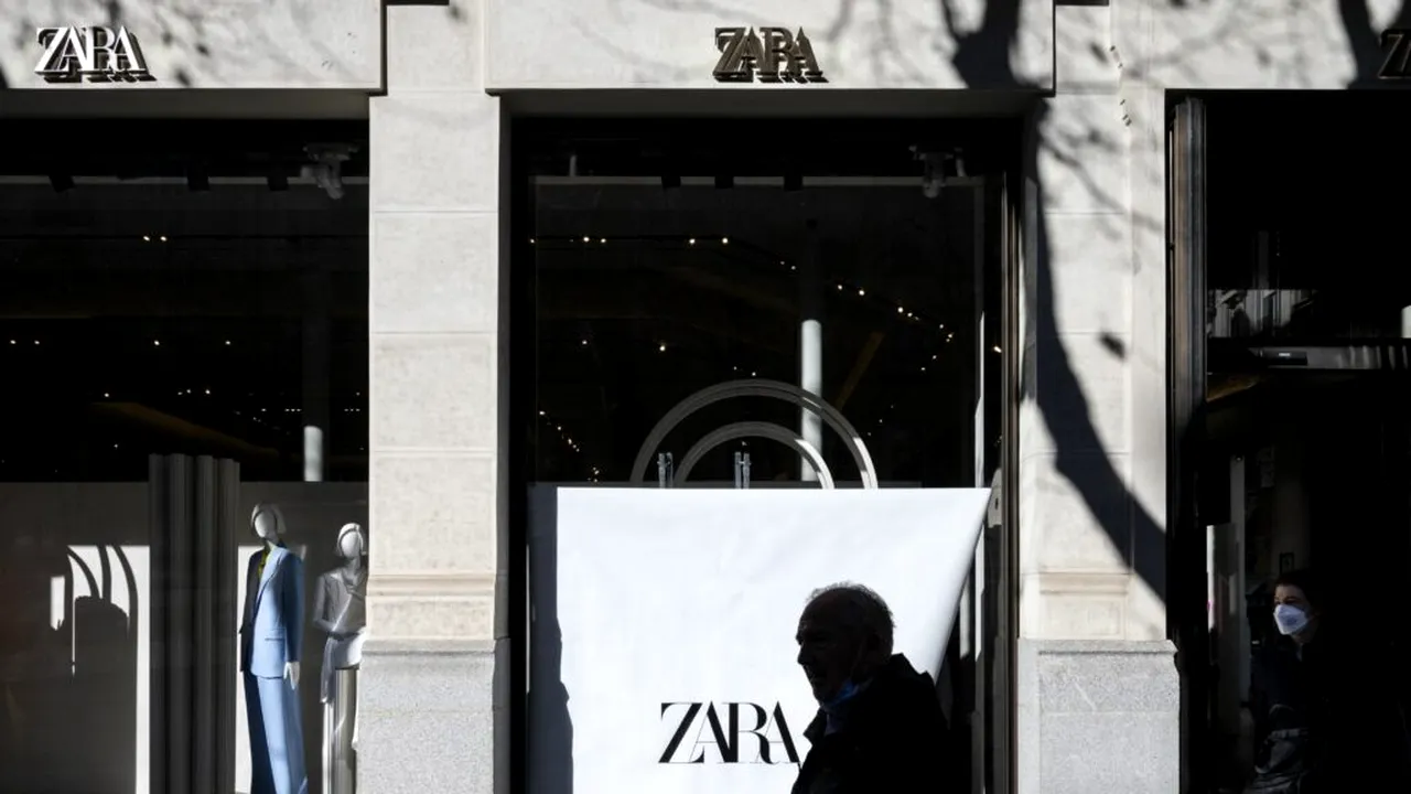 Zara retrage de la vânzare un costum de Halloween care seamănă cu uniforma din lagărele de concentrare