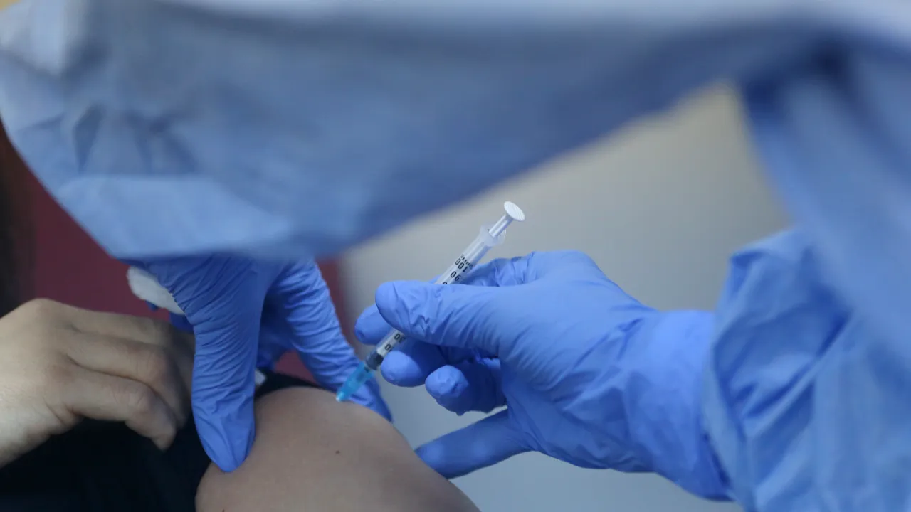 Peste 54.000 de persoane au fost vaccinate în ultimele 24 de ore în România