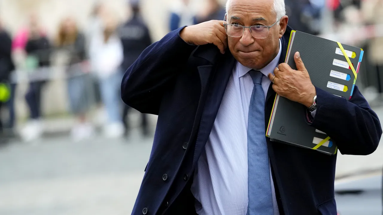 Premierul portughez a demisionat după ce a fost implicat într-un scandal de corupţie