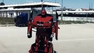 VIDEO | Uite cum arată un BMW Transformer