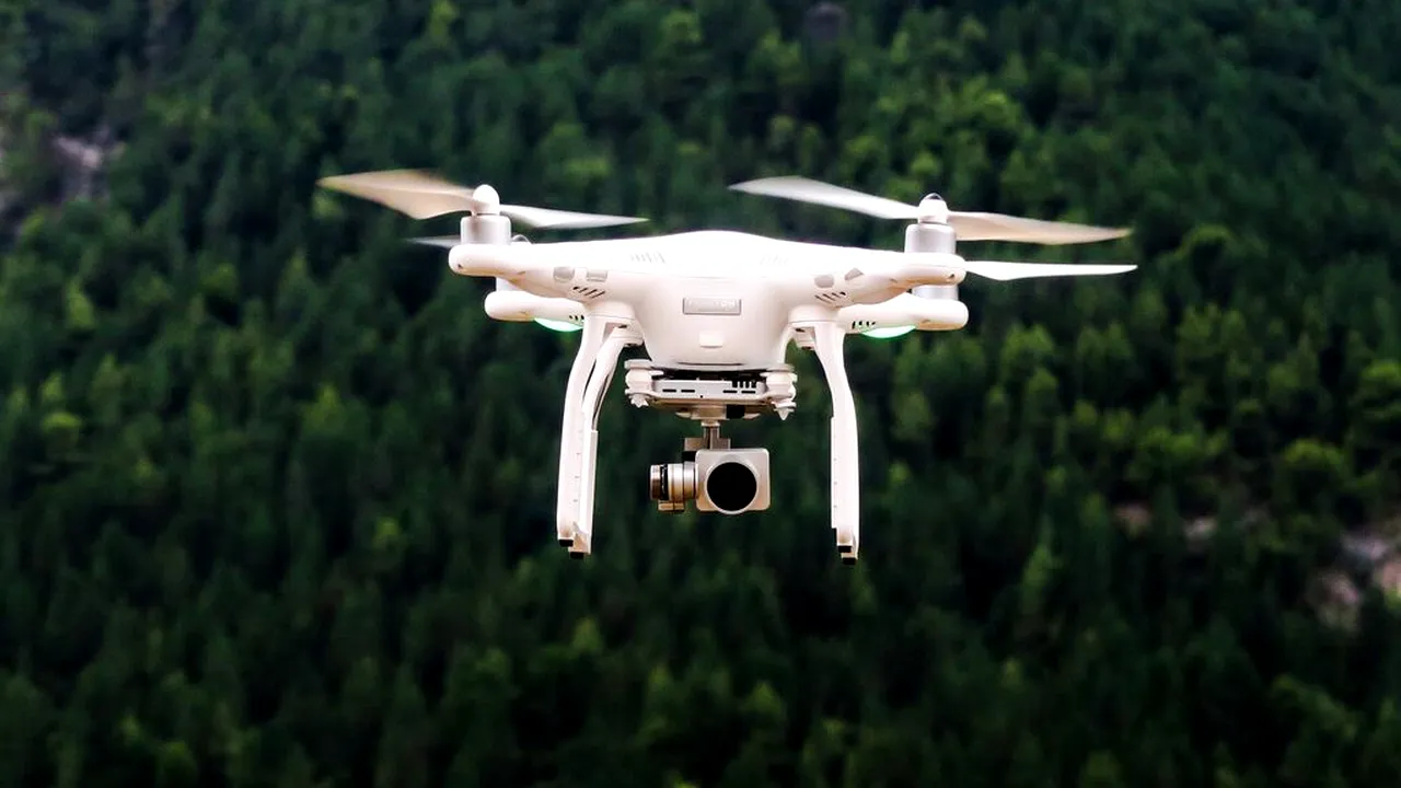 Drone cu senzori pentru Garda de Mediu, anunțate de Diana Buzoianu. Cu ce vor fi echipate și când intră în dotare
