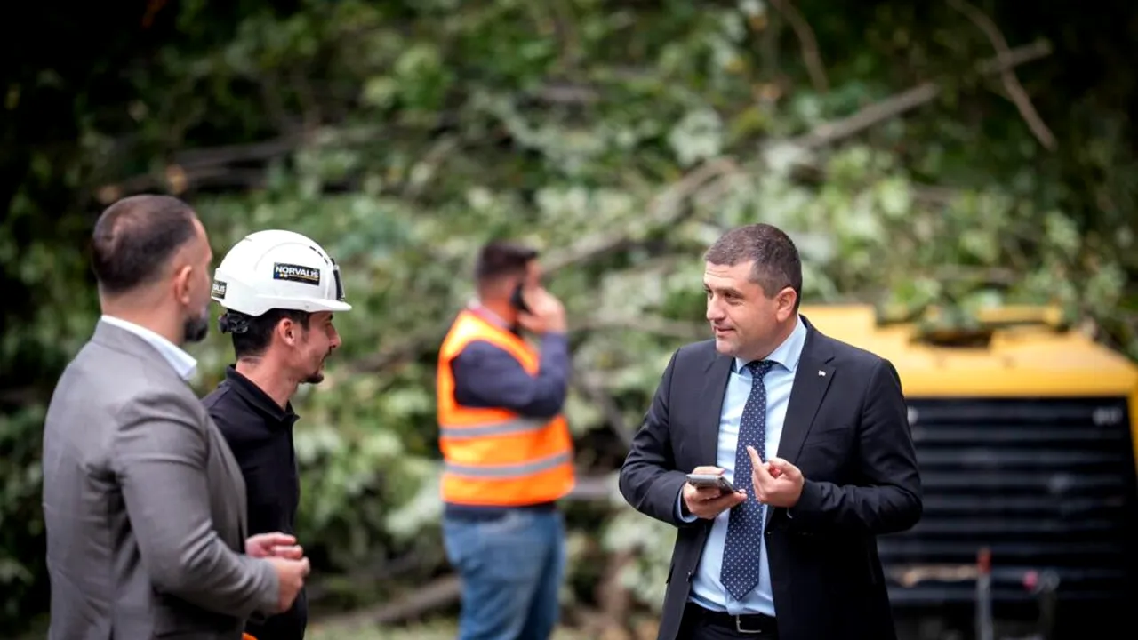 Radu Miruță, după ce a stat peste o oră în trafic pe Valea Oltului: „Patru oameni lucrau. Mai mulți stăteau într-o parcare și priveau Oltul curgând”