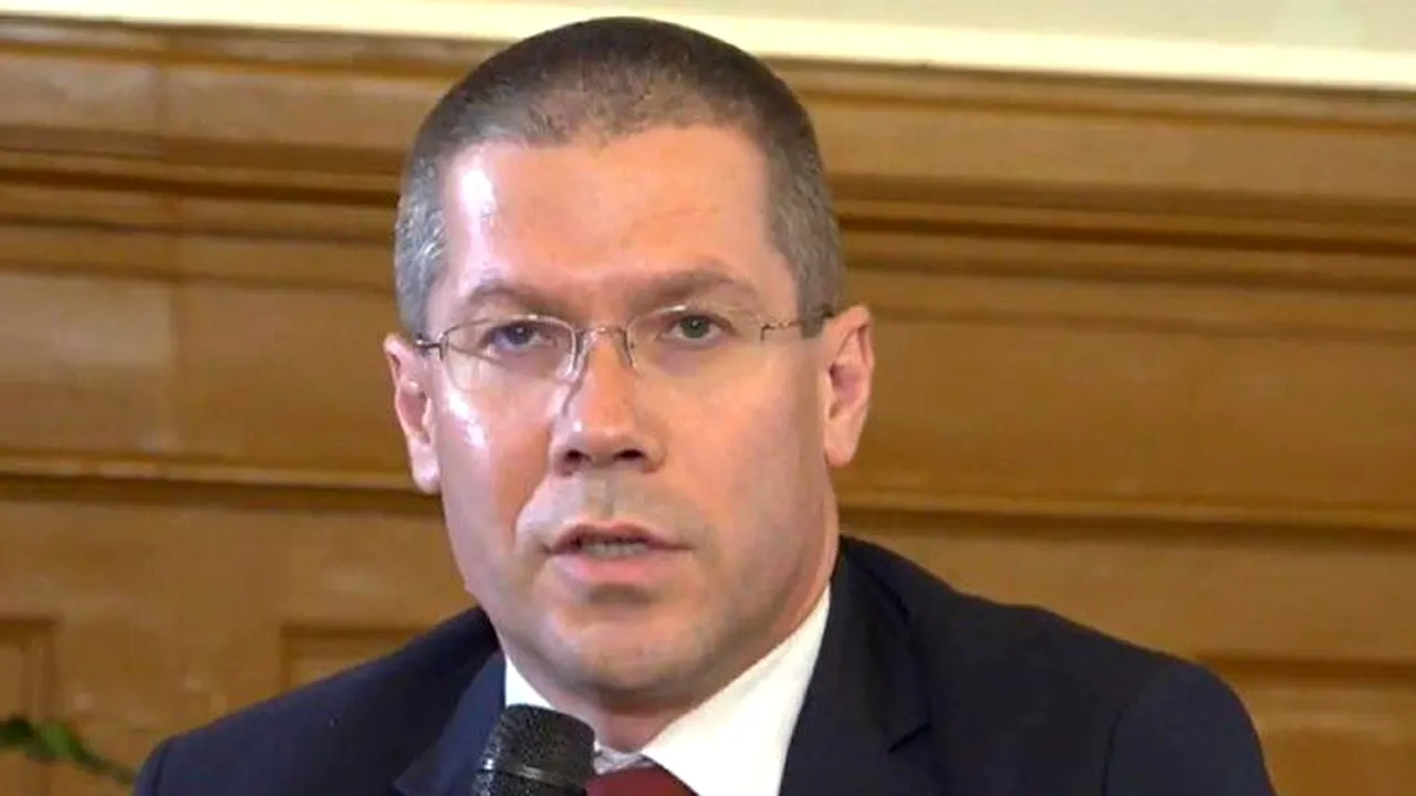 Judecătorul CCR Dacian Dragoș spune că nu sunt motive pentru a fi suspendat: Ținta nu sunt eu