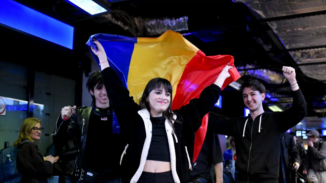 Alexandra Căpitănescu s-a întors acasă după locul trei obținut la Eurovision: „România a demonstrat în momentul de față că poate fi un popor unit” | GALERIE FOTO