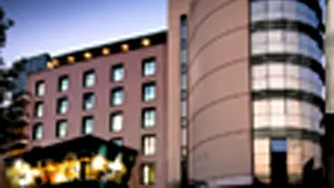 Cluj: Un hotel de 5 stele, primul din România cu centrală de cogenerare, după o investiţie de 200.000 euro