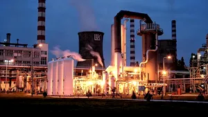 Petrotel Lukoil invocă în cererea de intrare în insolvență datorii de peste 936 mil. lei după oprirea rafinăriei din cauza sancțiunilor internaționale. Ce creanță reclamă acționarul majoritar
