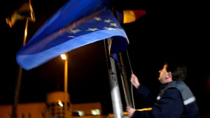 MEDIAFAX 35. 2007 - România intră în marea familie europeană. Are loc referendumul pentru demiterea lui Traian Băsescu. Mediafax.ro începe să se adreseze și publicului larg