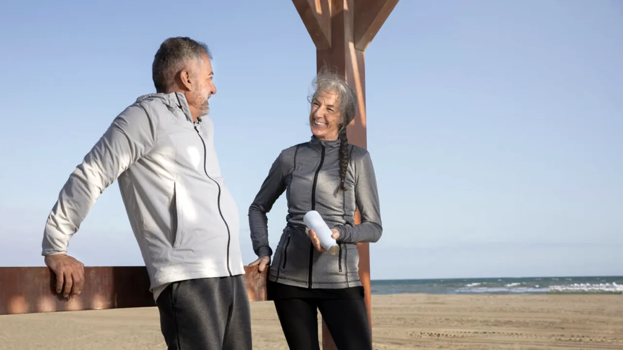 Când devii oficial bătrân? Studiul care a urmărit 14.000 de oameni timp de 25 de ani are un răspuns neașteptat