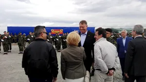Preşedintele României, la exerciţiul Saber Guardian 17, la baza de la Cincu: Foarte reuşit / Iohannis, despre rachetele Patriot: România nu se pregăteşte să atace, este necesară securitatea | FOTO