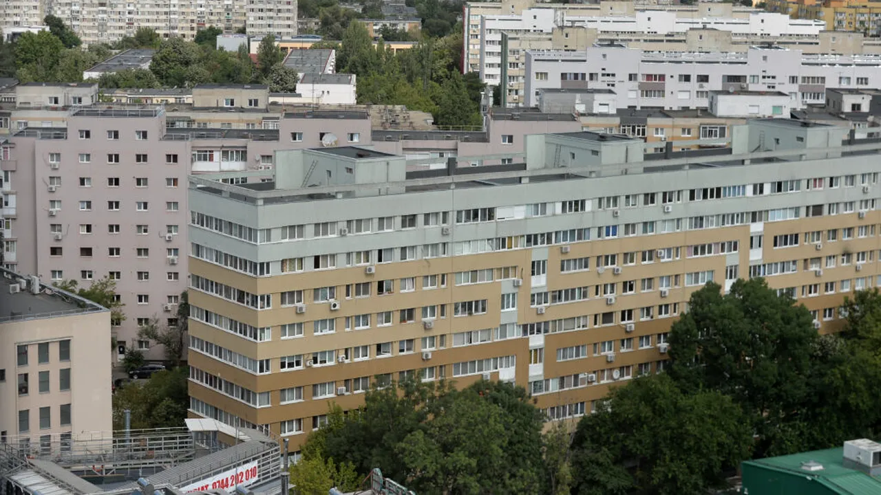 Românii din blocurile fără ascensor ar putea beneficia de finanțare pentru instalarea de lifturi