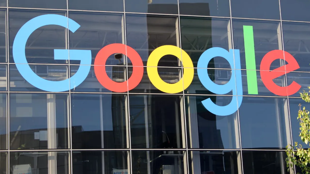 Google, obligată să plătească cea mai mare amendă dată vreodată de Comisia Europeană: 4 miliarde de euro