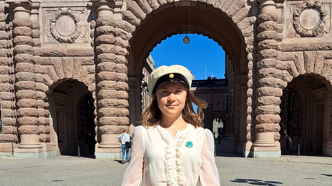 Greta Thunberg şi-a luat diploma de absolventă şi anunţă schimbarea planurilor în viaţă

