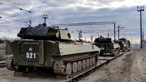 Kremlinul confirmă reducerea trupelor ruse de la graniţa cu Ucraina şi anunţă negocieri extinse între Rusia şi Germania