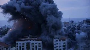 Hamas: oraşul Tel Aviv, atacat cu 150 de rachete ca răspuns la un atac al israelienilor în Fâşia Gaza
