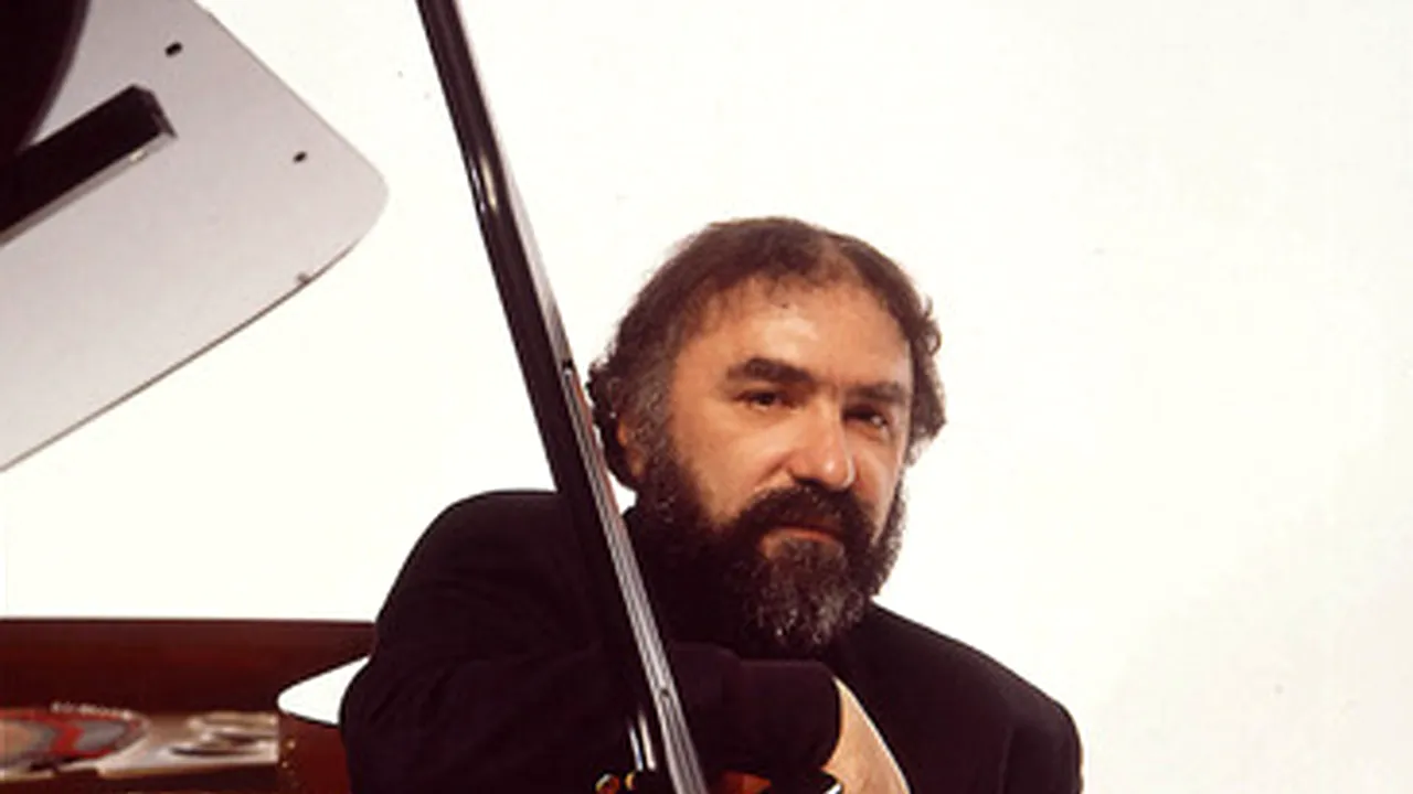 Radu Lupu, unul dintre ce mai buni pianişti români, a încetat din viaţă