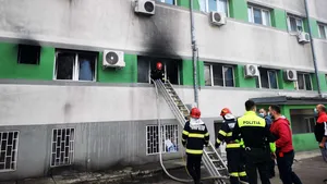 Numărul la care pot suna aparţinătorii după incendiul din Spitalul de Boli Infecţioase Constanţa