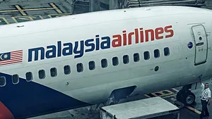 FOTO Incident grav de securitate la bordul unui avion de pasageri