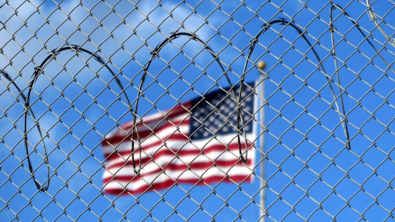 Fox News: Flux mare de imigranți români la granița de nord a SUA / ”Visa Waiver va transforma trecerile ilegale în șederi ilegale”